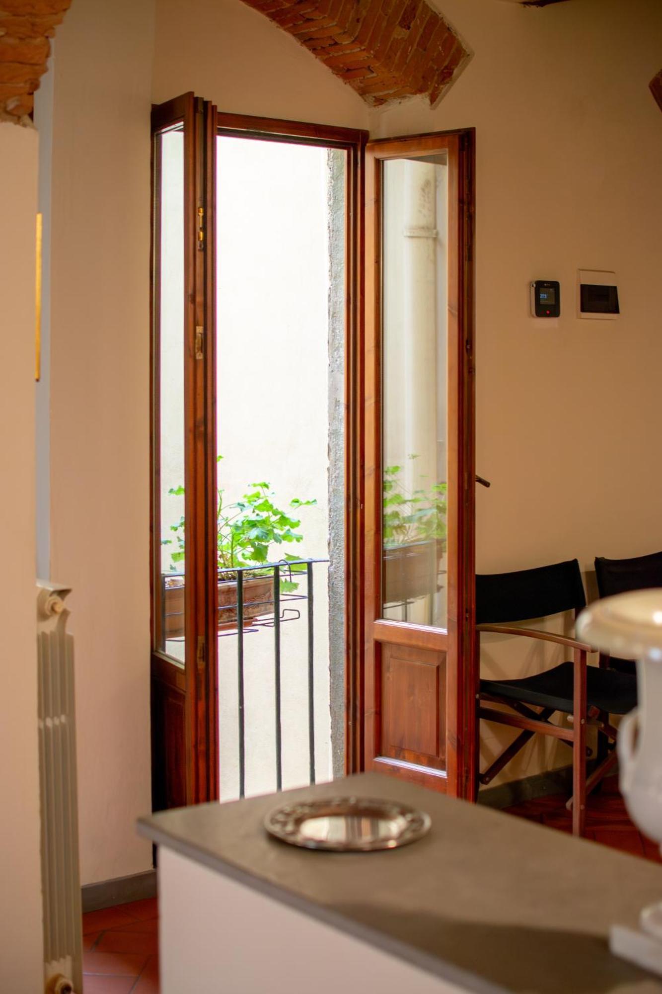 Central And Quiet Apartment Florence Exterior photo